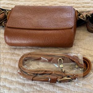 EUC Portland Leather Goods Metro Mini Crossbody - Meadow Embossed Leather